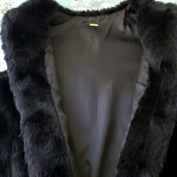 ALDO Faux Fur Vest - Black - Picture 6 of 9